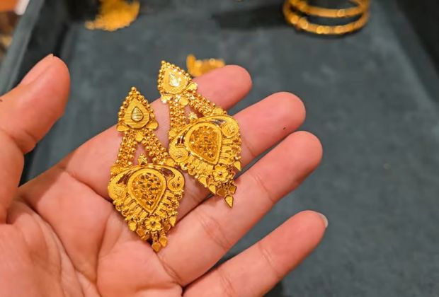 gold earrings  design for female