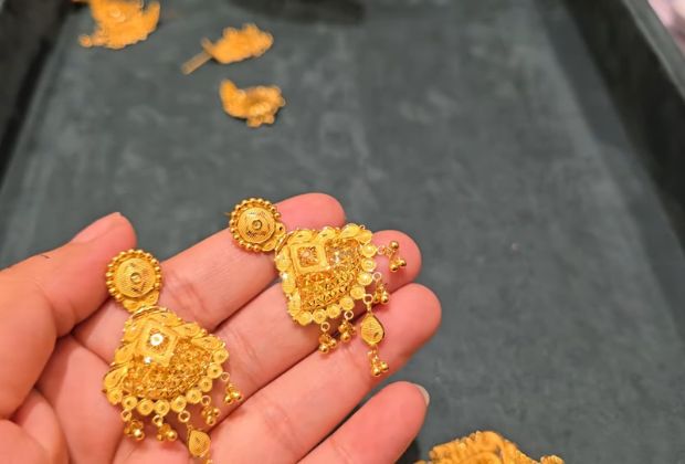 modern dubai gold earring design