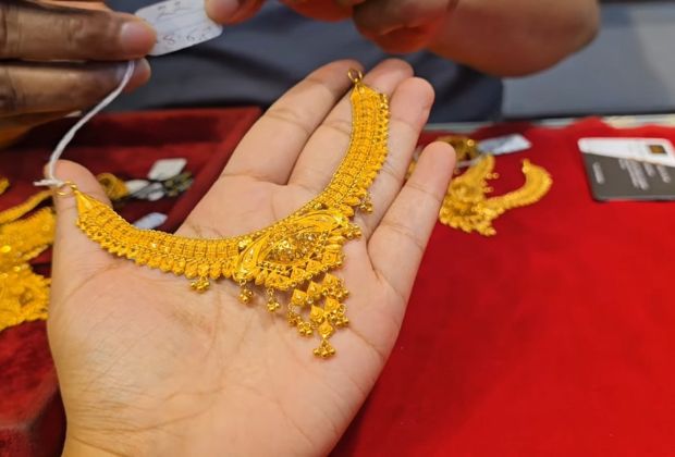 latest dubai gold necklace designs