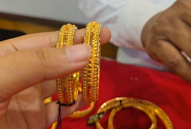 12 Gram gold bangles designs with price