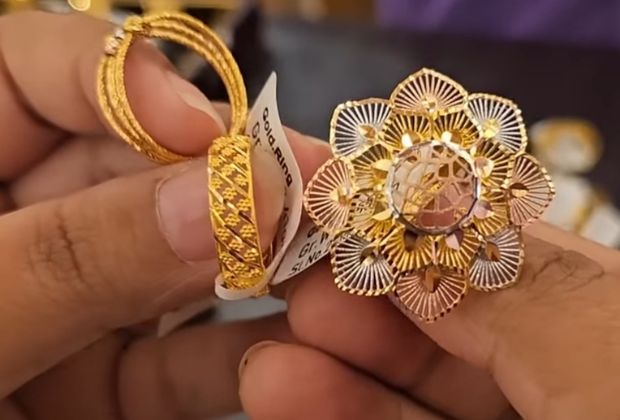 gold ring design for women without stone