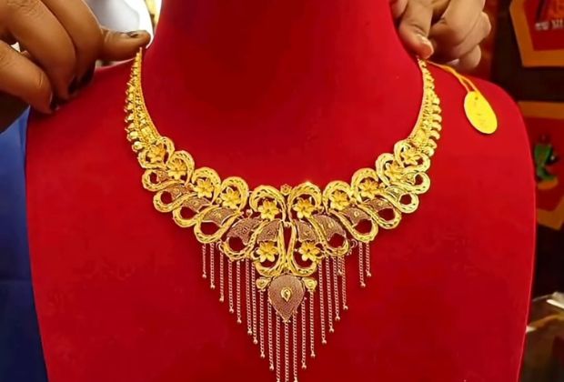 women necklace designs gold new model