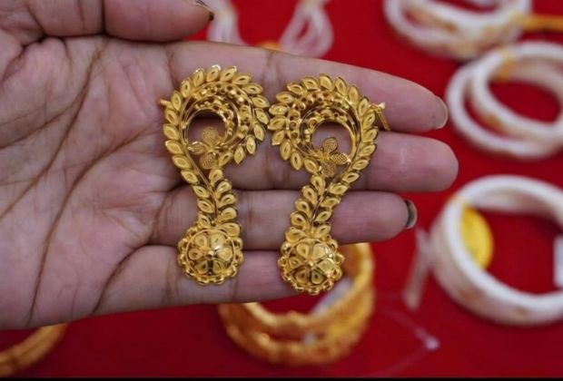 earrings jhumka designs in gold for marriage