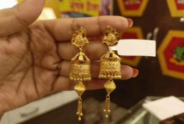 Gold jhumka design new model