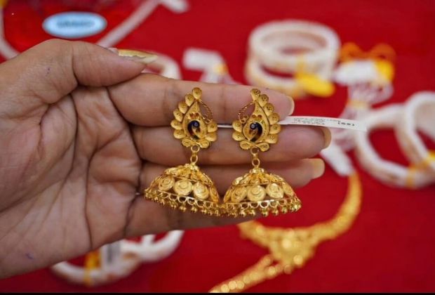 Jhumka design gold latest
