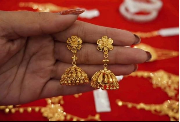 flower earrings gold designs
