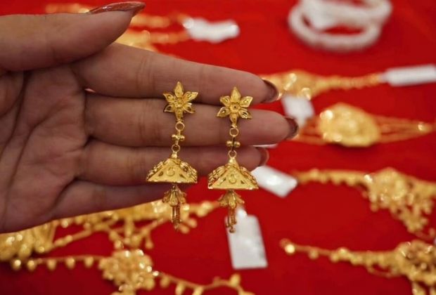 gold earring design for female