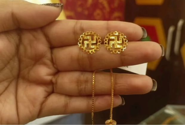 sui dhaga gold earrings