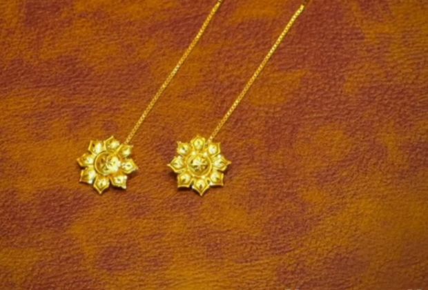 women's gold plated sui dhaga earrings