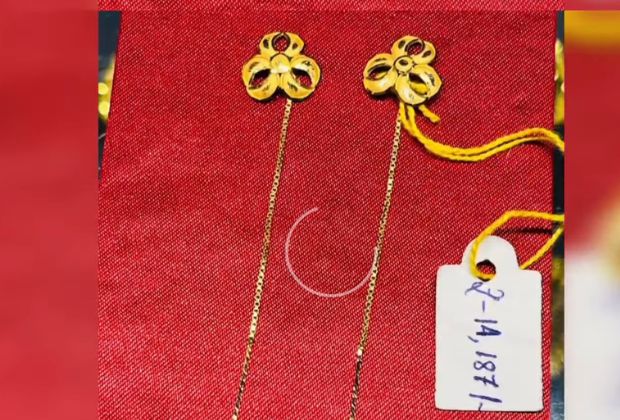 sui dhaga earrings design gold