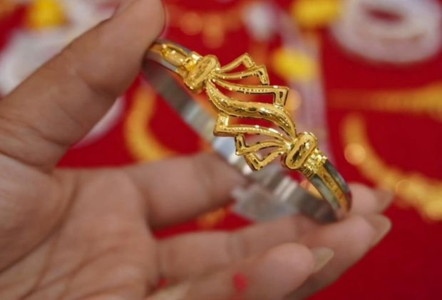 gold bracelet designs for ladies