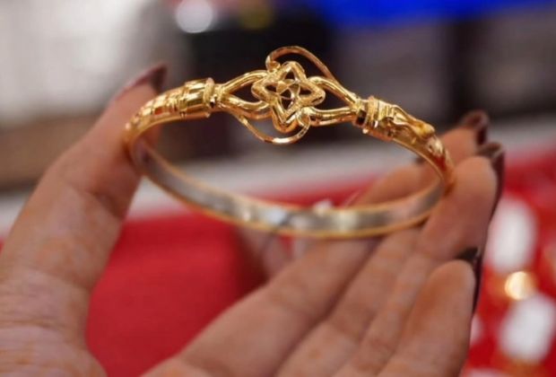 stylish gold bracelet designs for girls