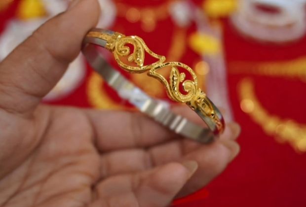 rudraksha gold bracelet design