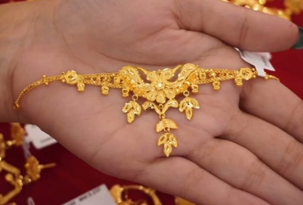 gold necklace designs in 10 grams