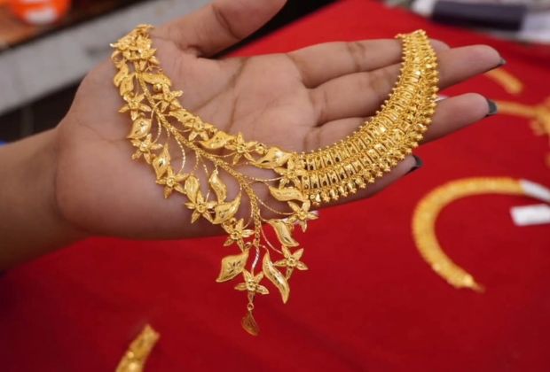 dubai gold necklace designs with price