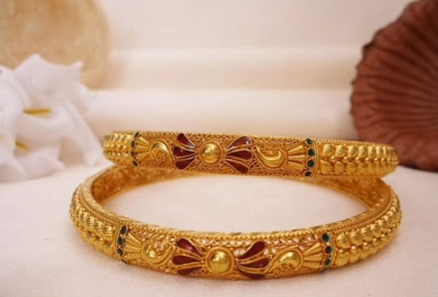 15 gm gold bangles with red color new design