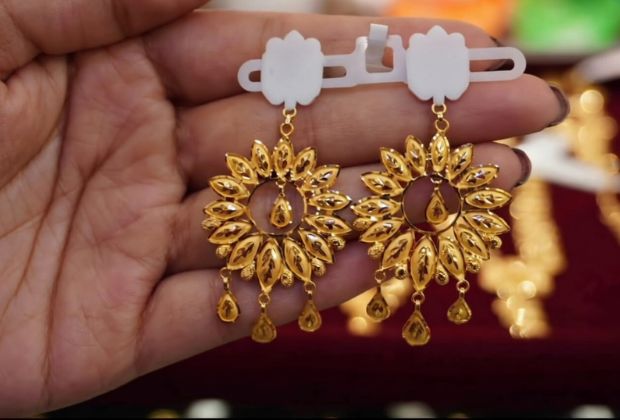 nakshatra earring design diamond