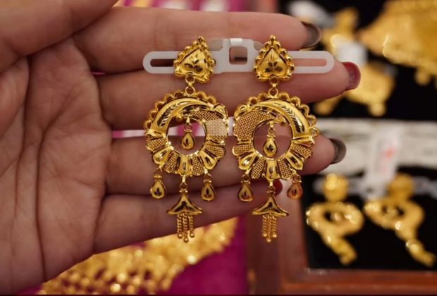 latest design of gold earrings