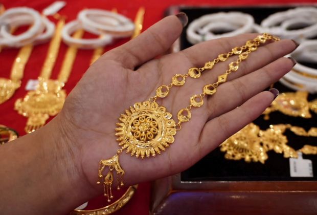 long necklaces for women