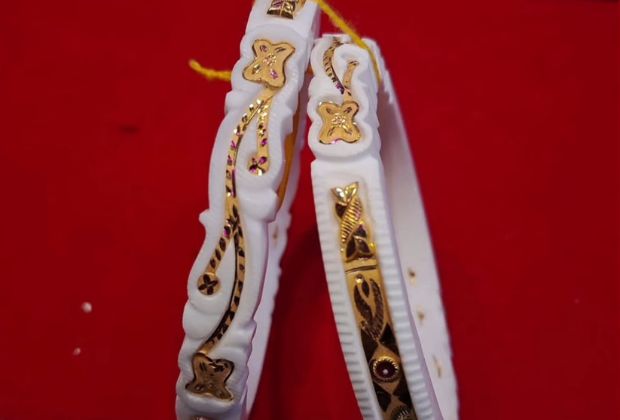 simple pola badhano design