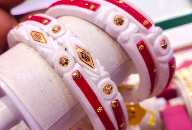 New pola design gold