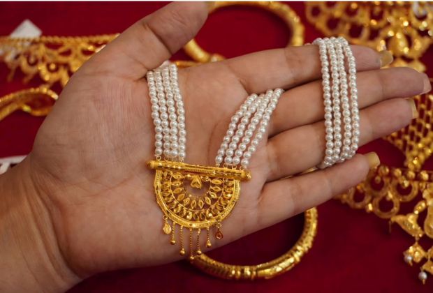 Modern Pearl Necklace Designs 