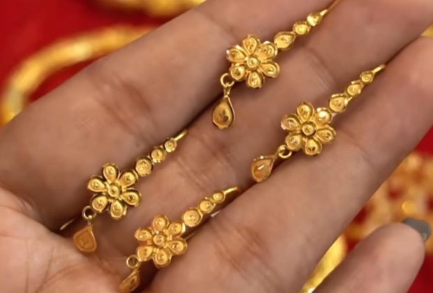 earrings designs gold latest