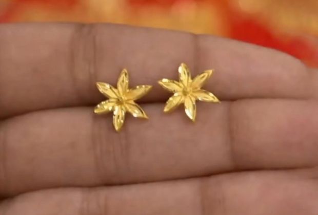 gold earrings for women latest design