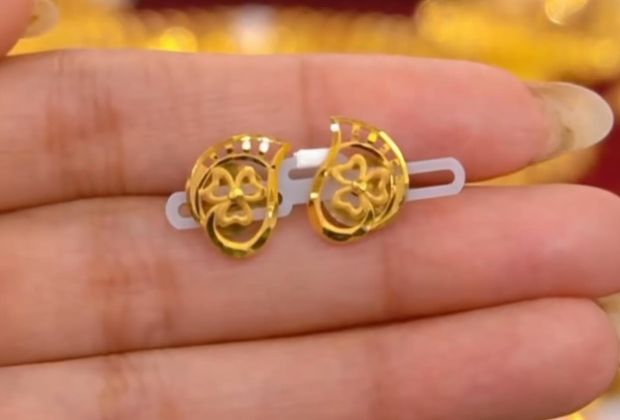 gold earrings designs small