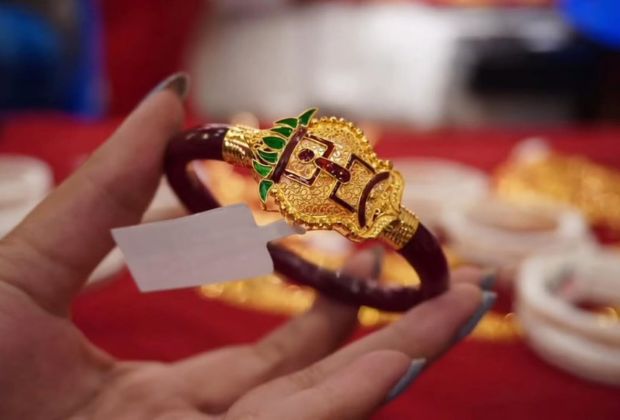 gold pola badhano design with price