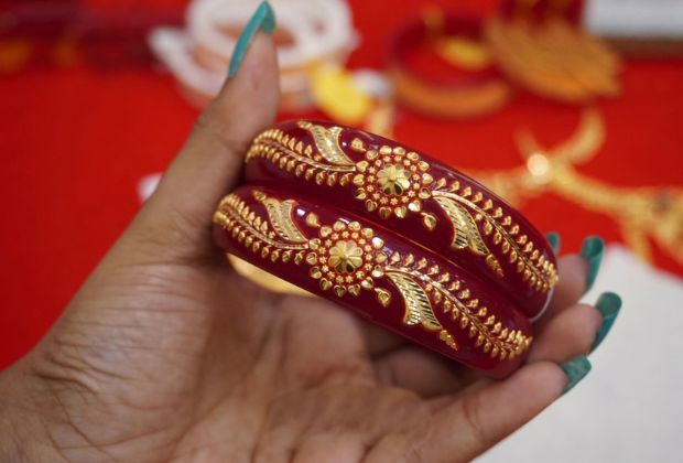 pola badhano design gold