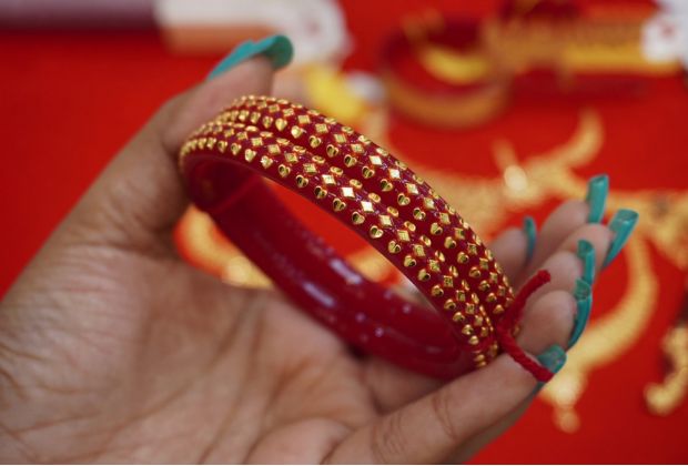22k gold pola design with price