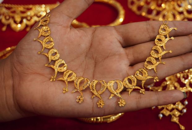 gold necklace set