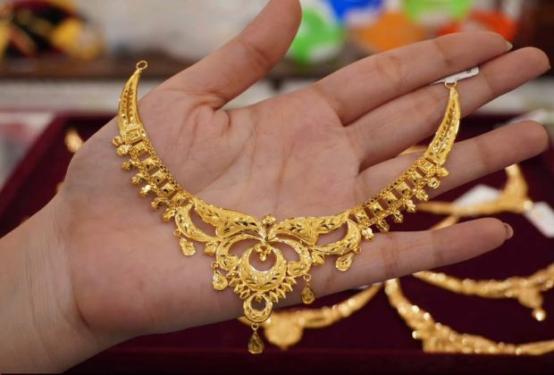 gold choker necklace design
