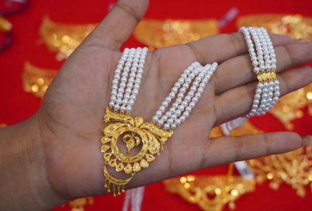 Gold necklace designs with price