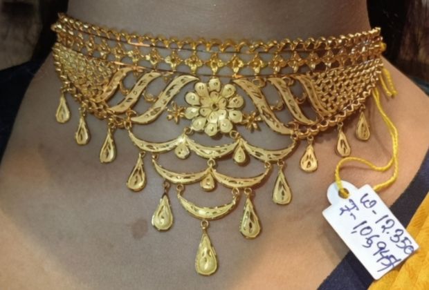 modern gold necklace designs