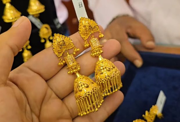 bridal gold earrings designs