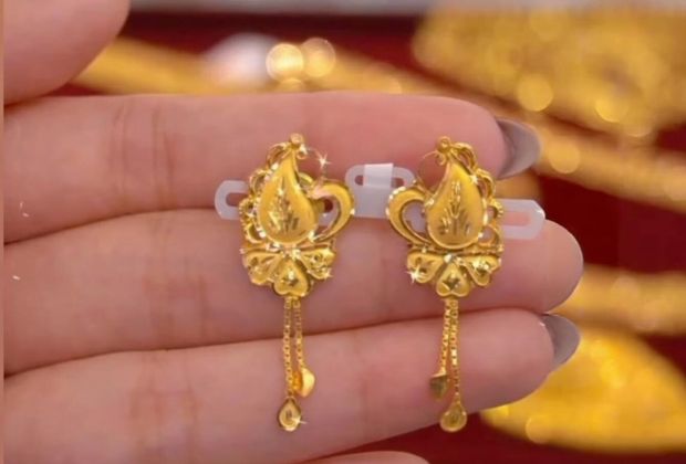 Gold Earring Designs for girls