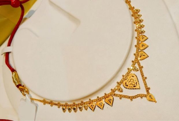 latest gold necklace designs
