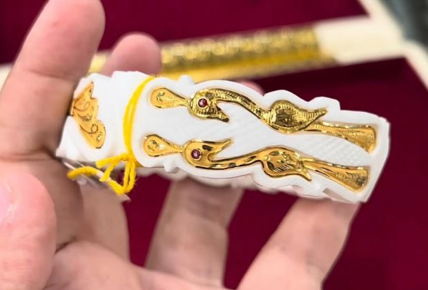 gold pola bangles design